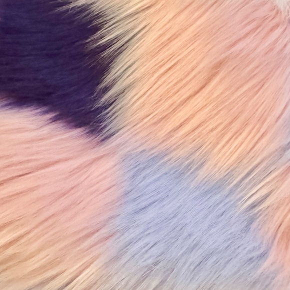 Forever 21 Faux Fur Patch Jacket – Pink, Light Blue, Dark Blue & White (Size M) - Picture 6 of 6